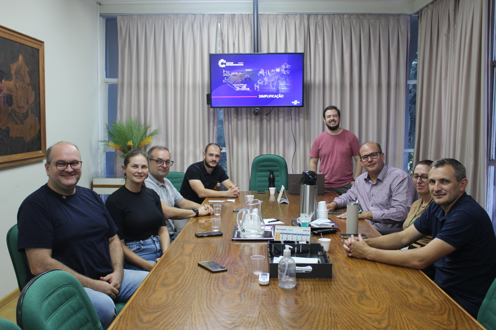 Pinhalzinho moderniza abertura de empresas e reduz burocracia para empreendedores