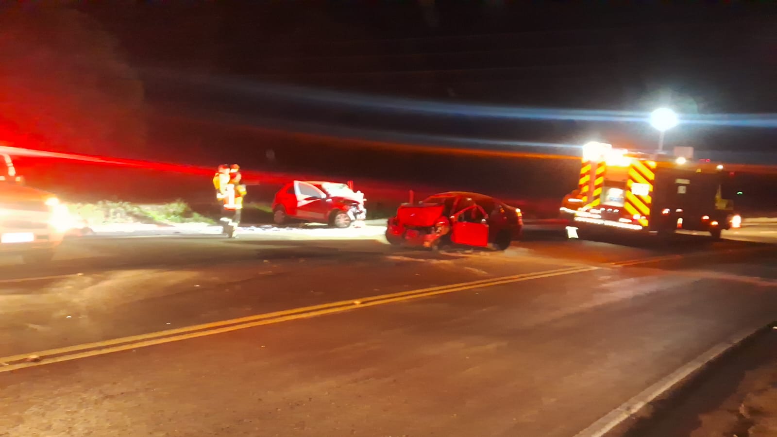 Noite de domingo termina em tragédia após colisão frontal na SC-283
