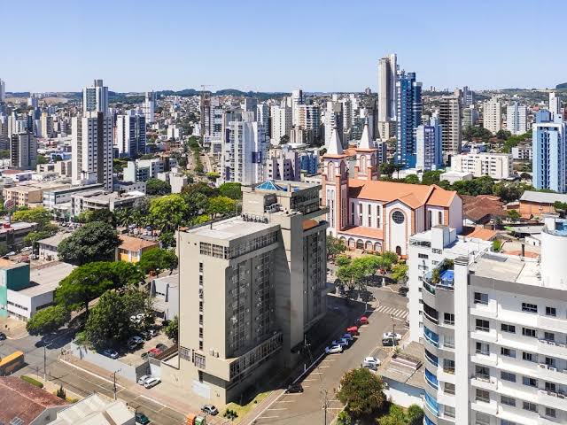 Chapecó está entre os 100 municípios mais competitivos do Brasil