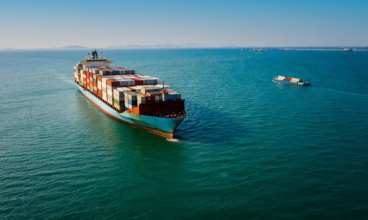 Tarifaço dos EUA derruba exportações brasileiras e amplia déficit comercial em 2025