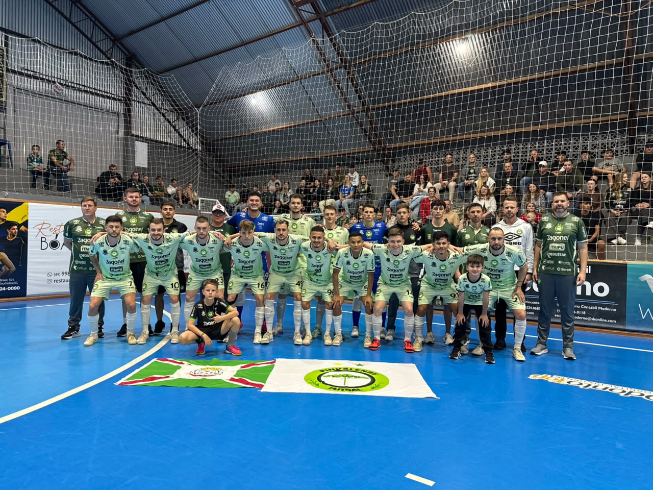 Pinhalense vence a Adaf Saudades fora de casa e fica perto da semifinal da Série Prata
