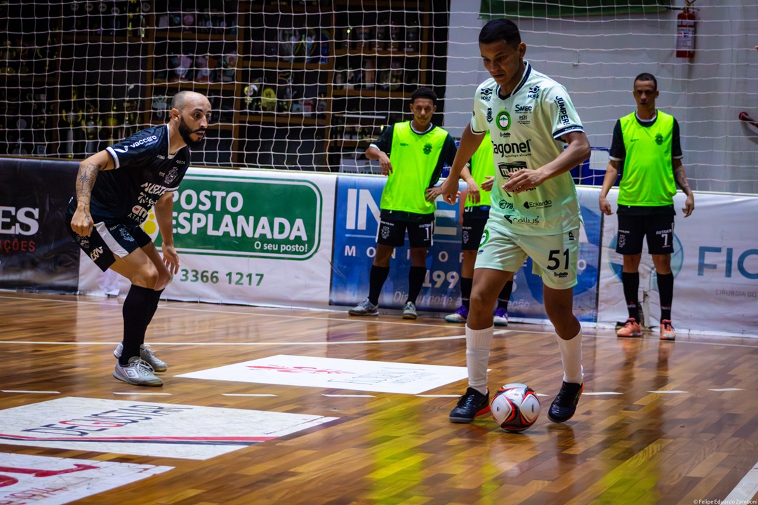 Em busca de mais três pontos, Pinhalense Futsal Zagonel recebe a Xaxiense/Arvoredo