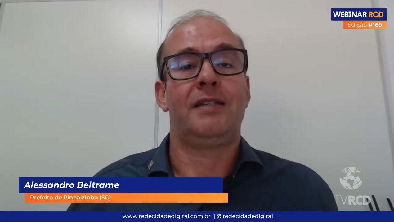 Beltrame apresenta transformação digital de Pinhalzinho em webinar estadual