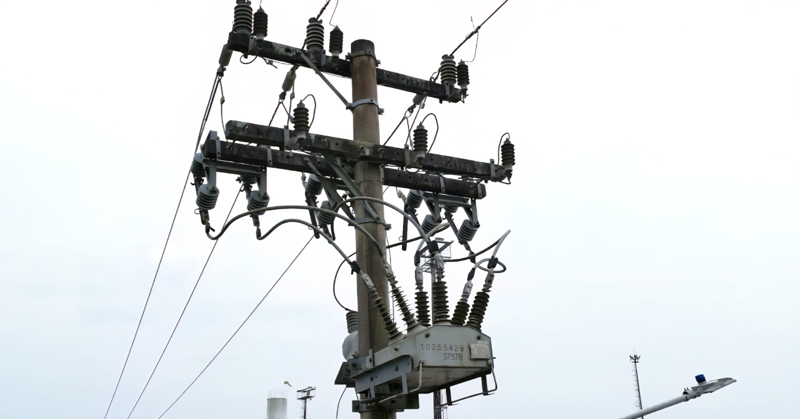 Celesc amplia uso de tecnologia para reduzir quedas de energia em Santa Catarina
