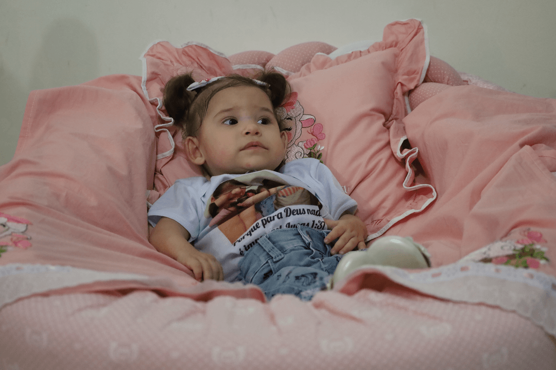 Força da fé: pequena Vitória supera problema raro no coração