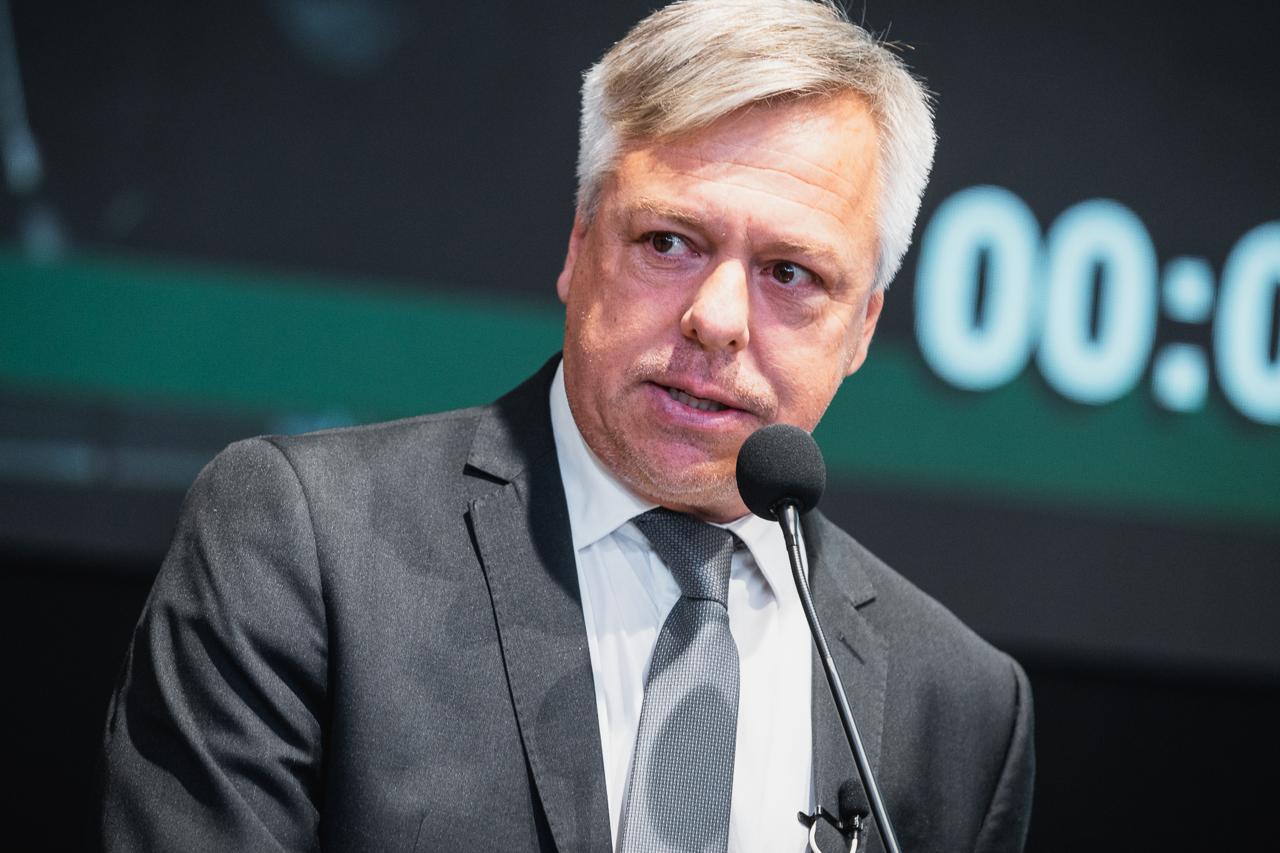 Deputado se manifesta após veto que afeta compras da agricultura familiar em SC