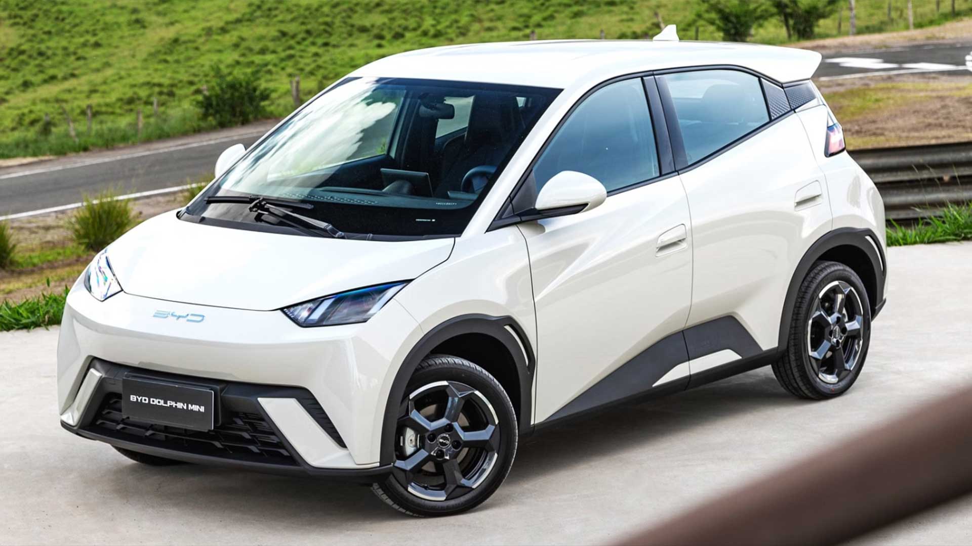 Carros elétricos conquistam espaço e ocupam três posições no top 10 de vendas no Brasil