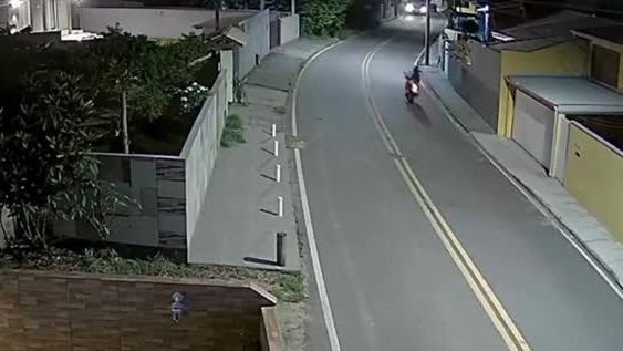 Câmera mostra acidente que matou casal