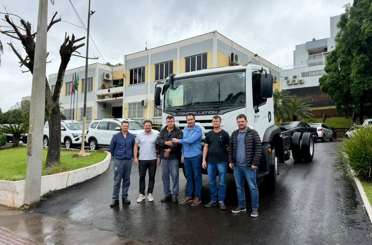 Saudades recebe caminhão de R$402,9 mil