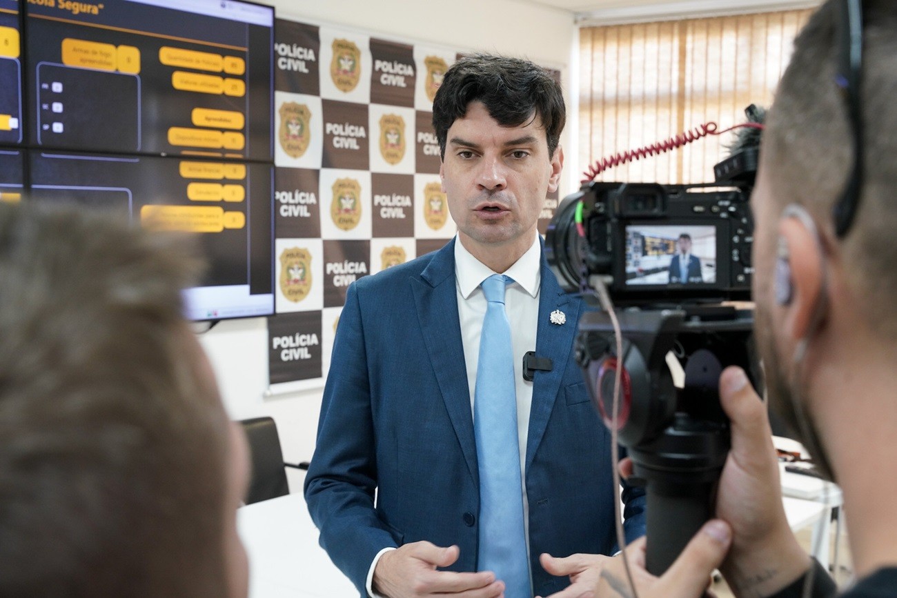 Inquérito do MPSC mira atuação de ex-delegado-geral em caso da morte do cão orelha