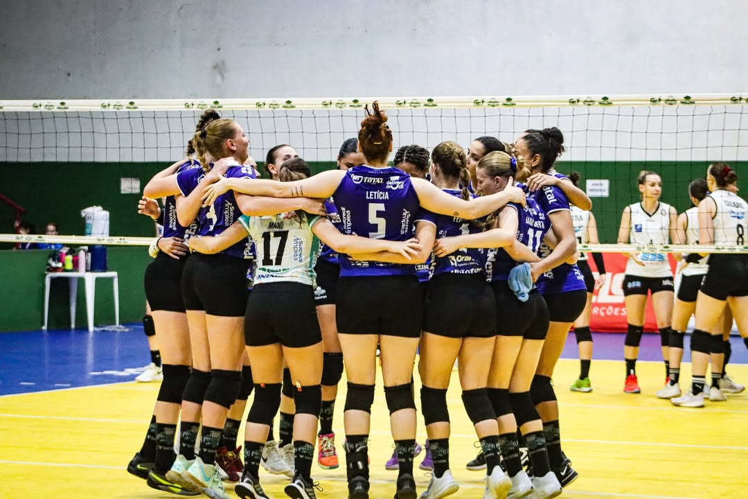 Pinhalense/Zagonel vence em casa e tem novo duelo nesta terça (20)