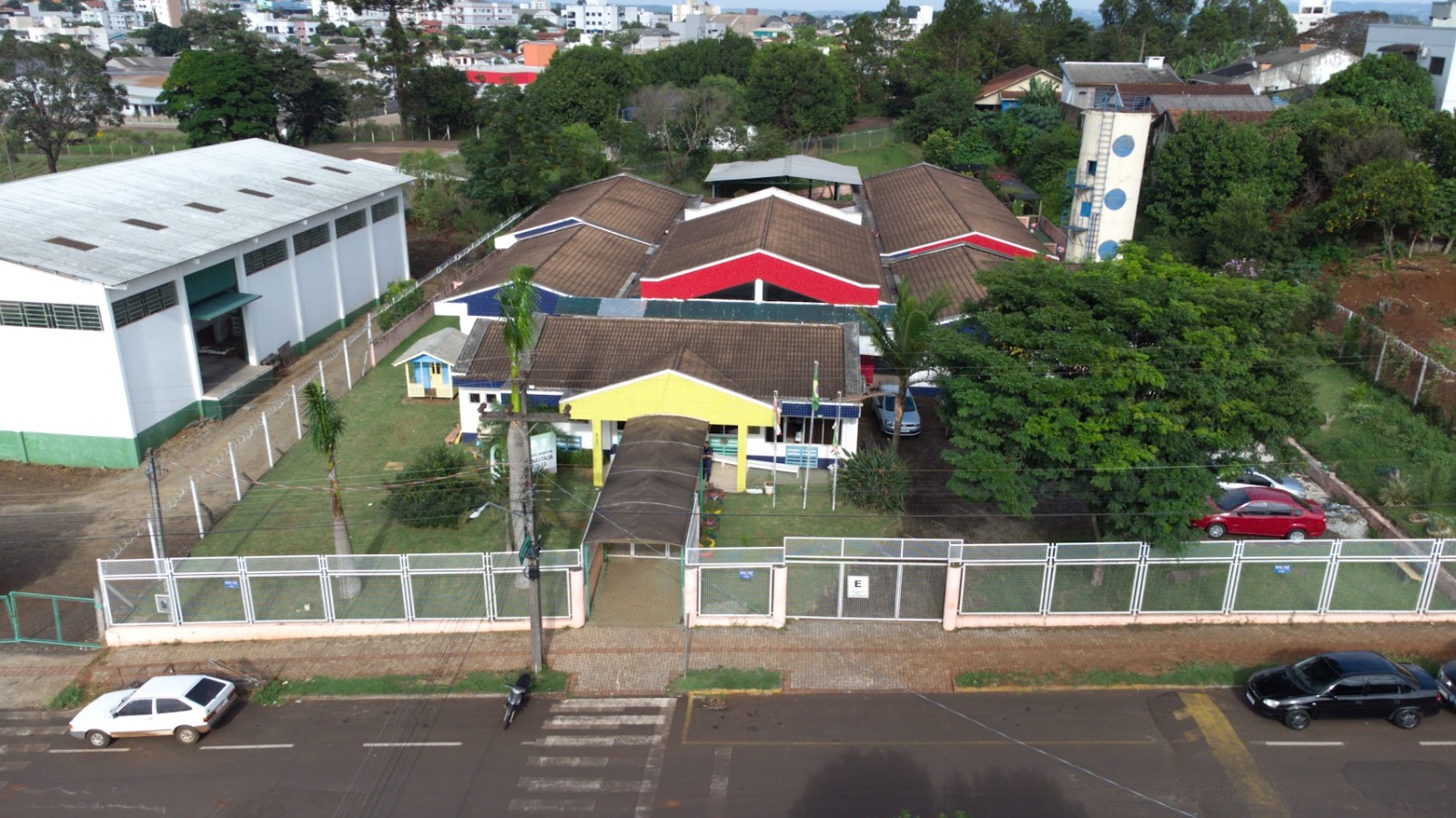 Pinhalzinho abre processo seletivo para profissionais da rede municipal de ensino