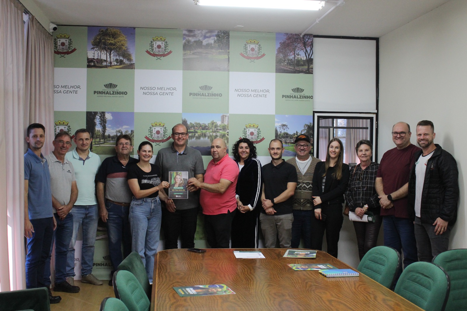 Pinhalzinho recebe R$ 726 mil para construção de marginal em frente a Zagonel