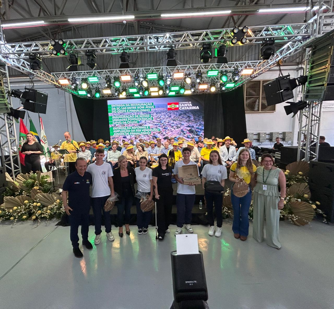 Educação é destaque no Itaipu Rural Show com entrega e anúncio de obras