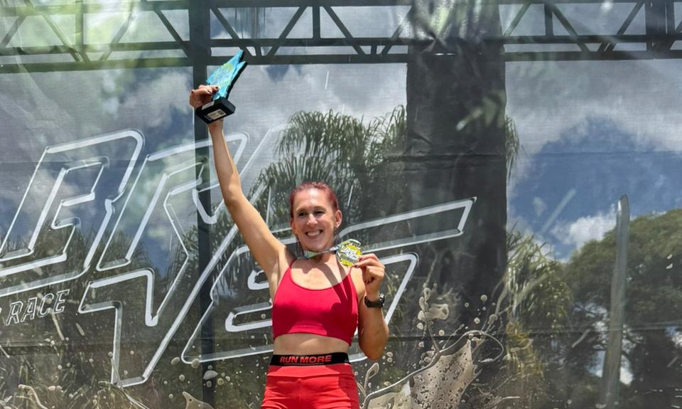 Pinhalzinho conquista destaque na maior corrida de obstáculos do Brasil