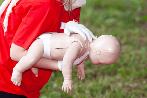 Capacitação prática prepara gestantes para emergências com recém-nascidos em Saudades