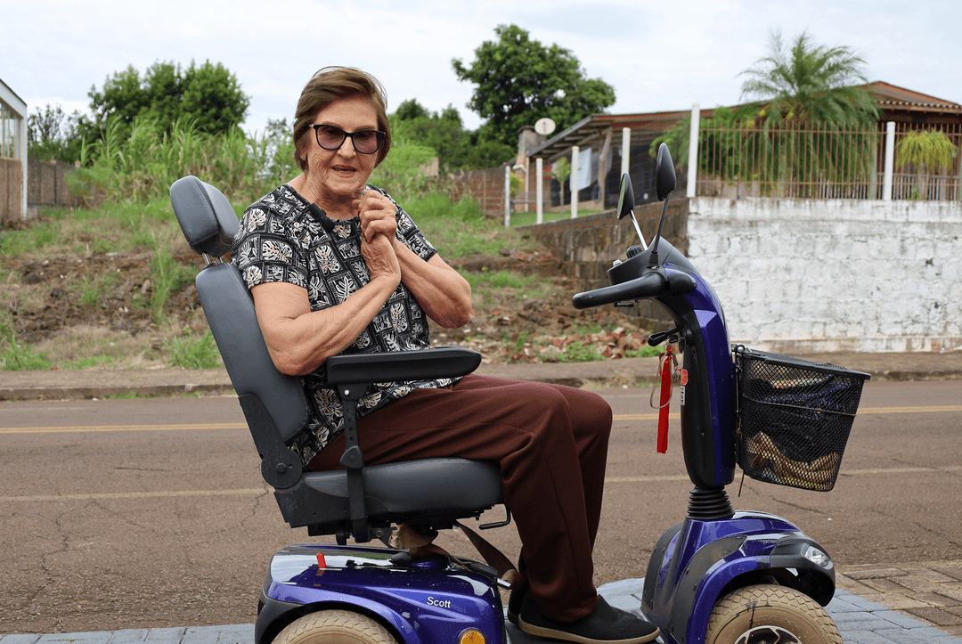 "Nona" de Nova Erechim conquista a internet aos 83 anos