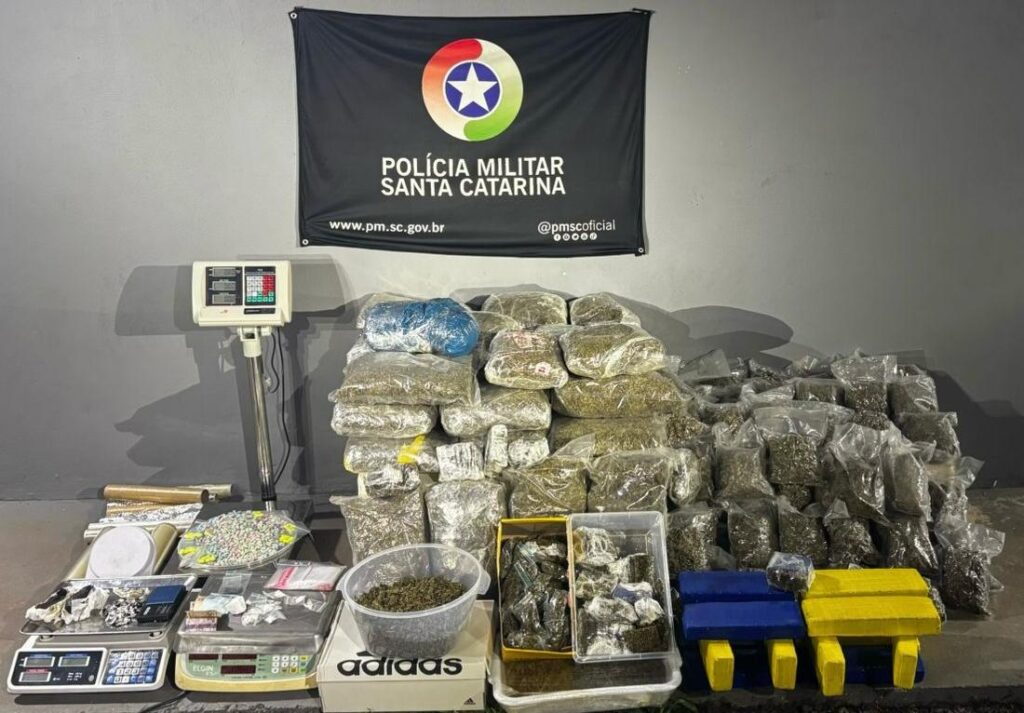 Operação da PM descobre ‘depósito’ de drogas milionário no Oeste