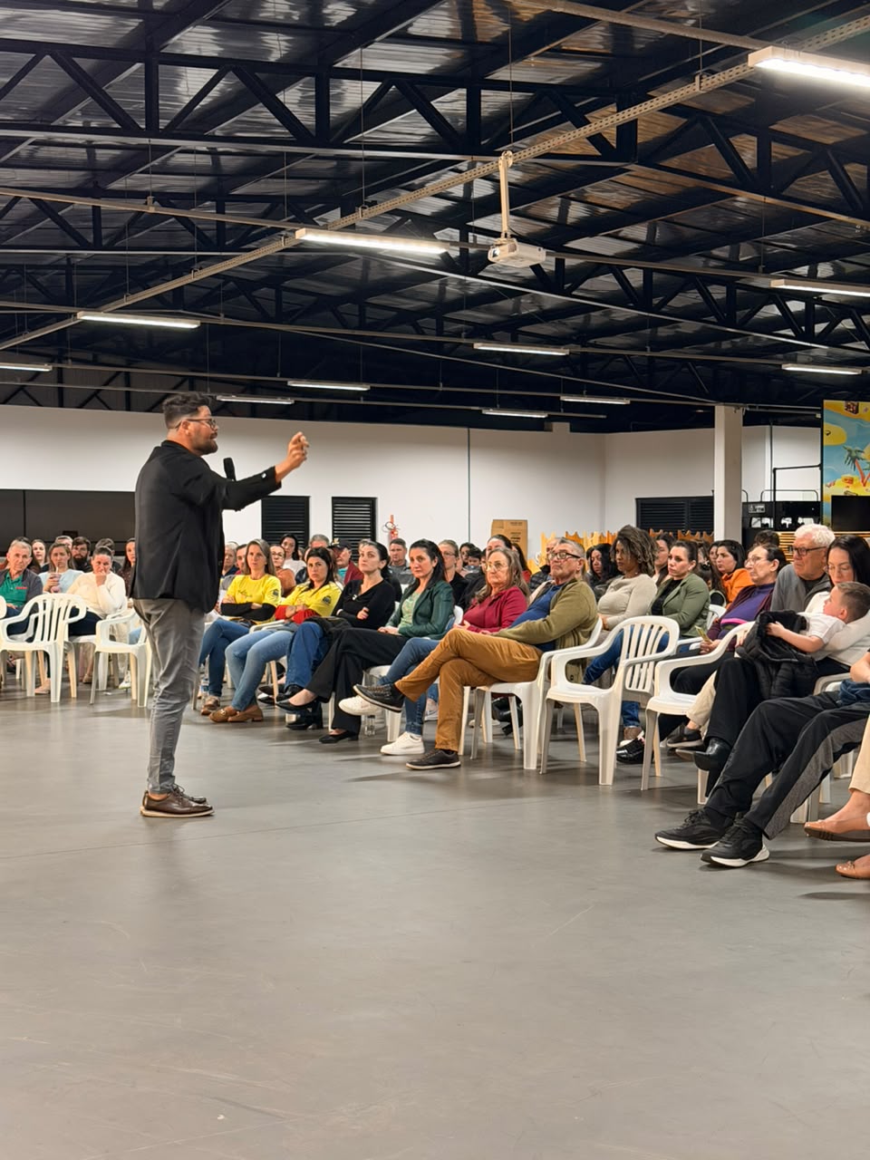 Encontro sobre valorização da vida reúne comunidade em Sul Brasil