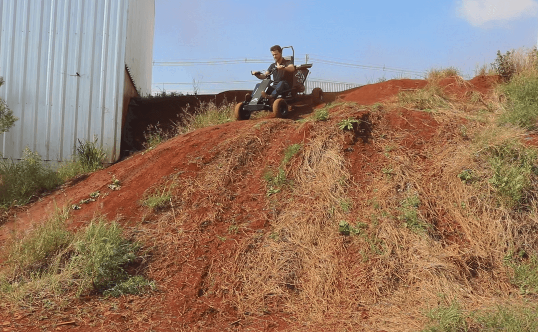Feito do zero: pinhalense desenvolve buggies com tecnologia própria