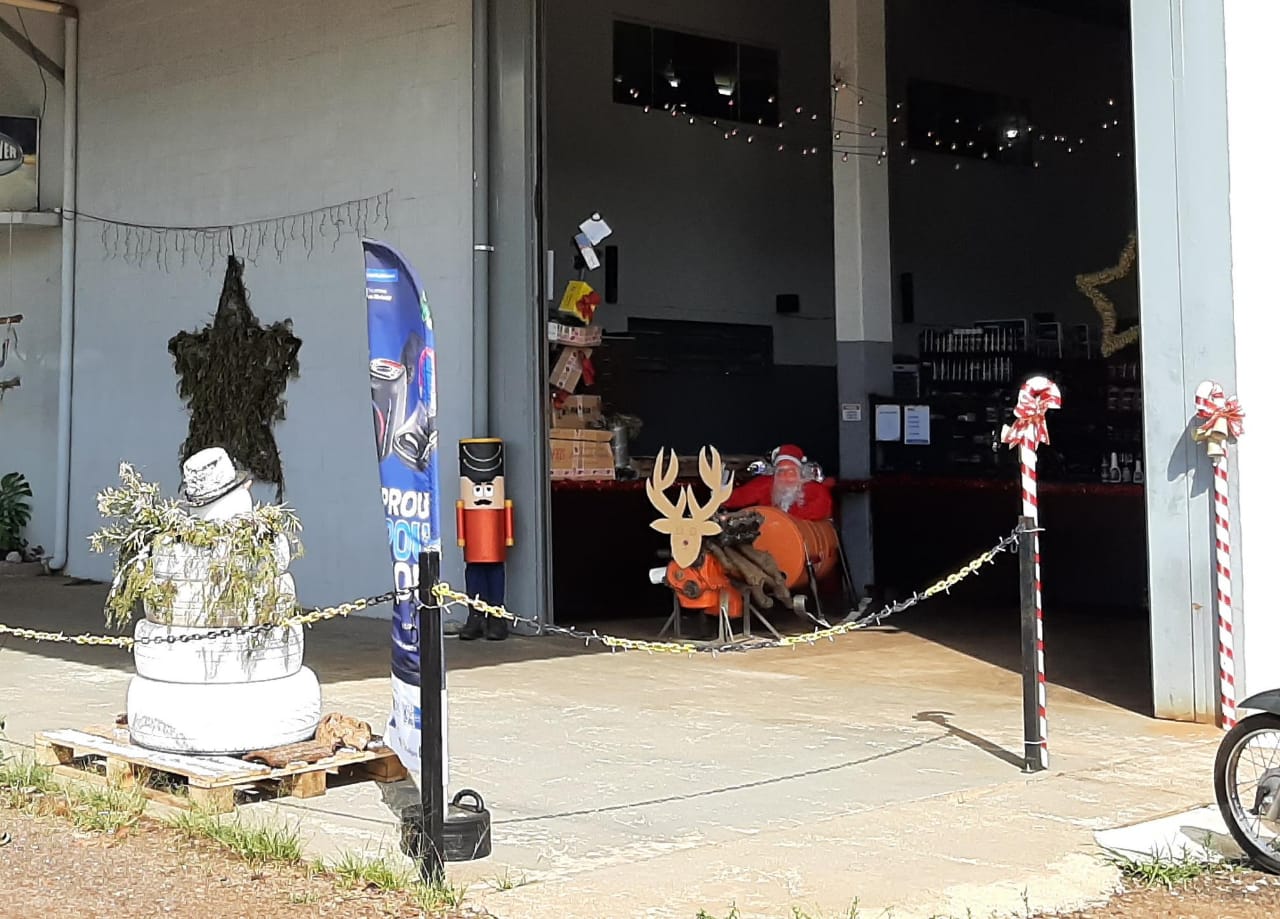 Empresas são premiadas em campanha de vitrines de Natal em Pinhalzinho