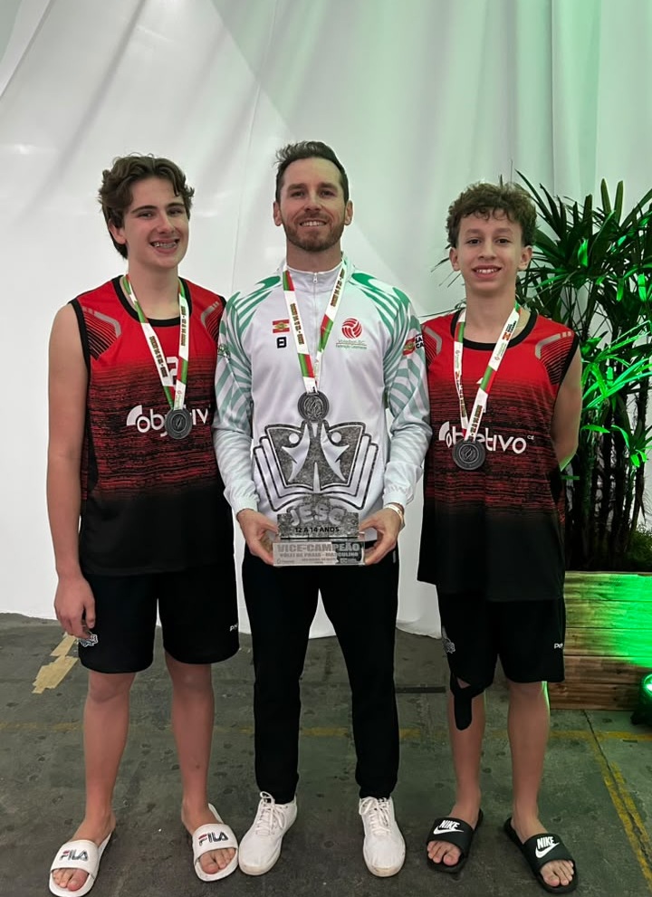 Dupla de Pinhalzinho é vice-campeã estadual no Jesc 12 a 14 anos