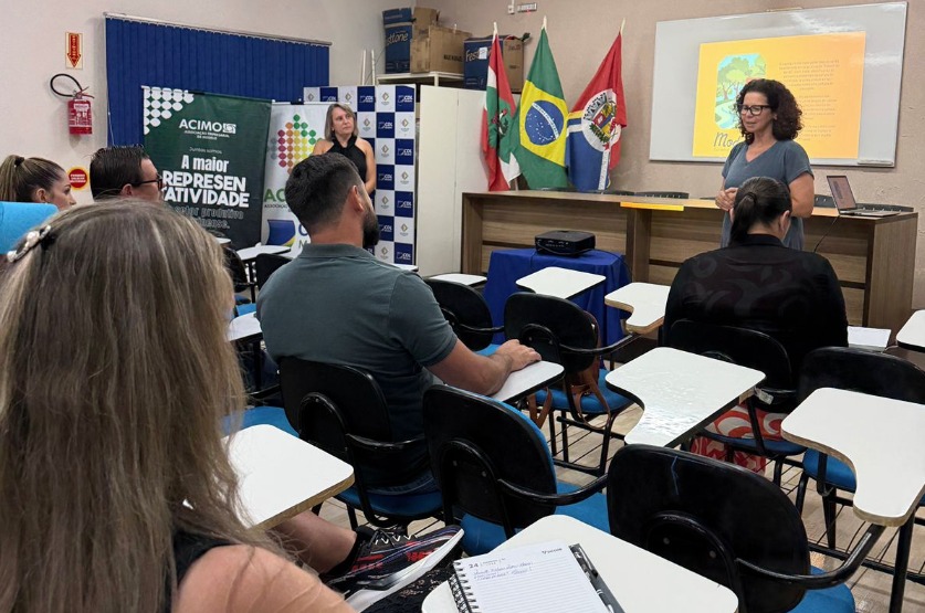 Modelo inicia criação do Conselho Municipal de Turismo e amplia presença no setor regional