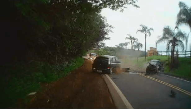 Câmera registra forte batida que matou motorista
