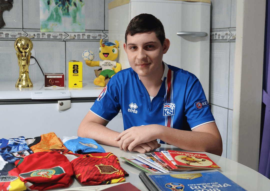 Morador de Pinhalzinho cultiva paixão pelo futebol