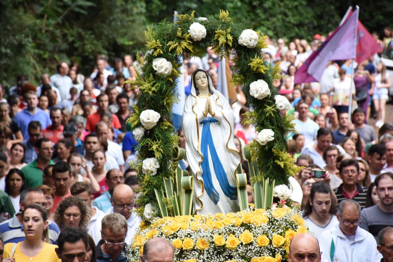 Romaria de Nossa Senhora de Lourdes reúne fiéis em mais uma edição marcada pela devoção