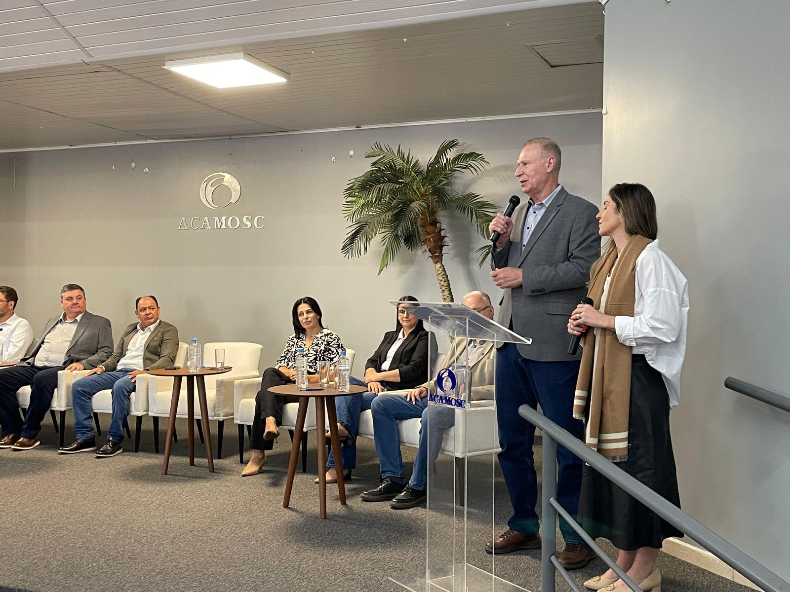 ACAMOSC e TCE/SC promovem encontro sobre gestão pública e transparência em Chapecó