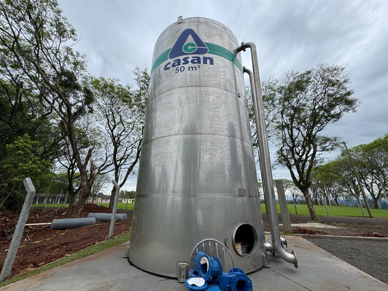 Nova Erechim recebe novos reservatórios e amplia estrutura de distribuição de água