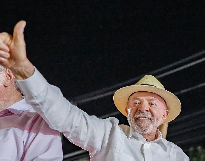 Lula é reeleito presidente do Brasil