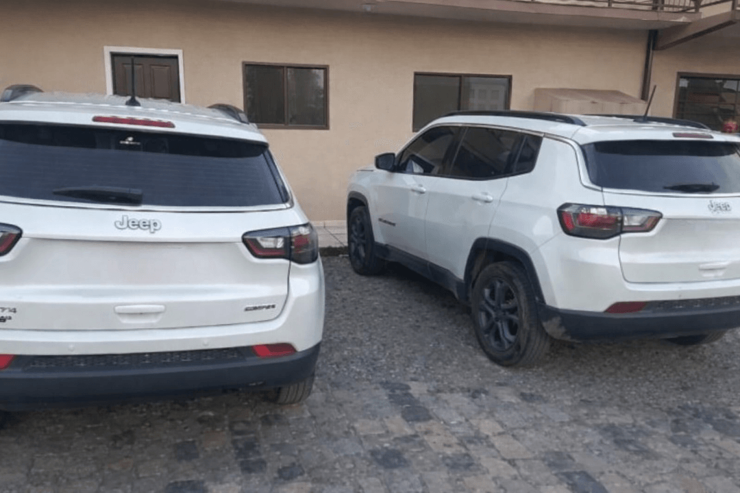 Foi engano: senhora leva Jeep igual o dela pra casa