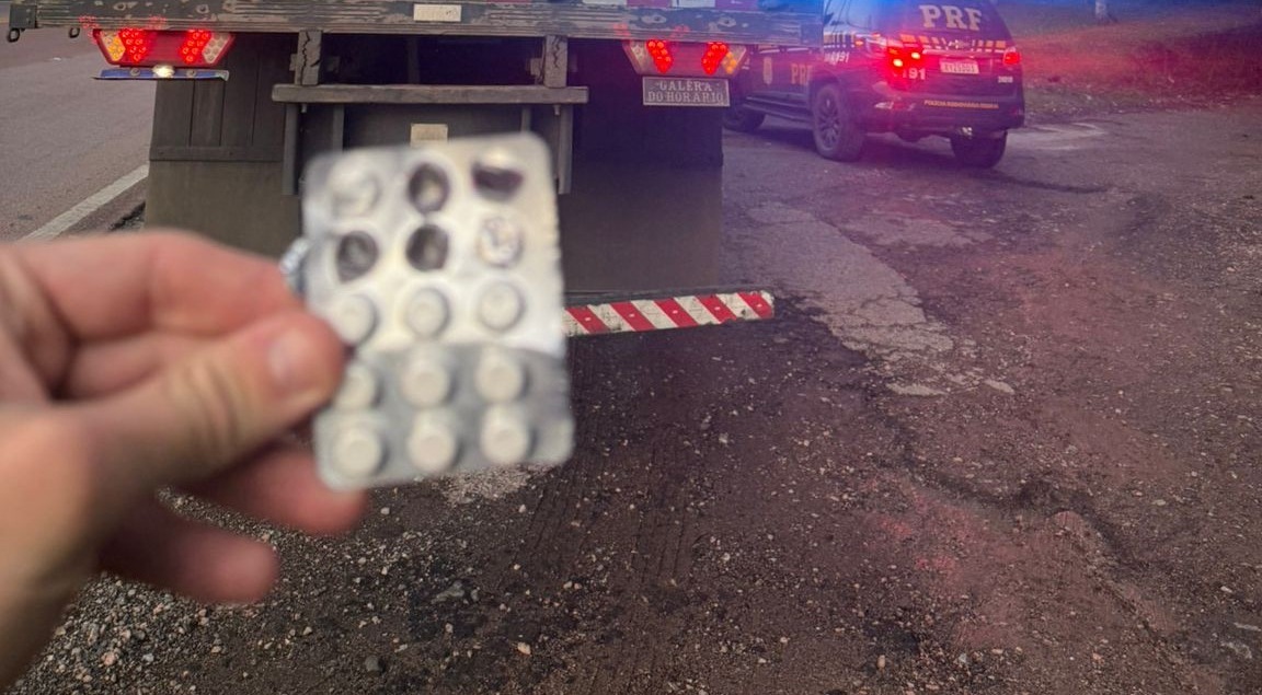 Motorista esconde “rebite” na cueca