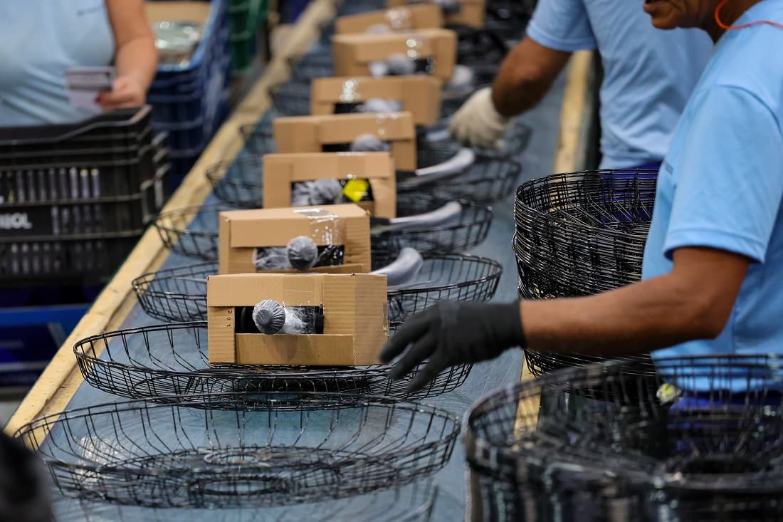 Santa Catarina lidera crescimento econômico no país com alta de 5,5%