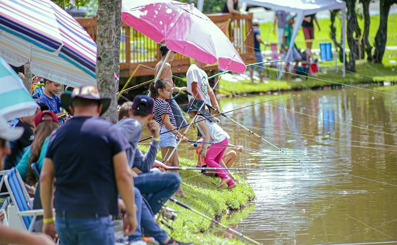 Pesca no Lago da Rede Feminina de Pinhalzinho é neste domingo 