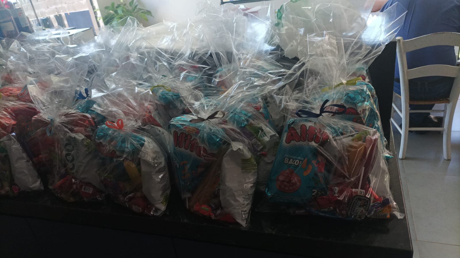 Grupo entregará cestas de Natal para crianças  (Foto: Reprodução )
