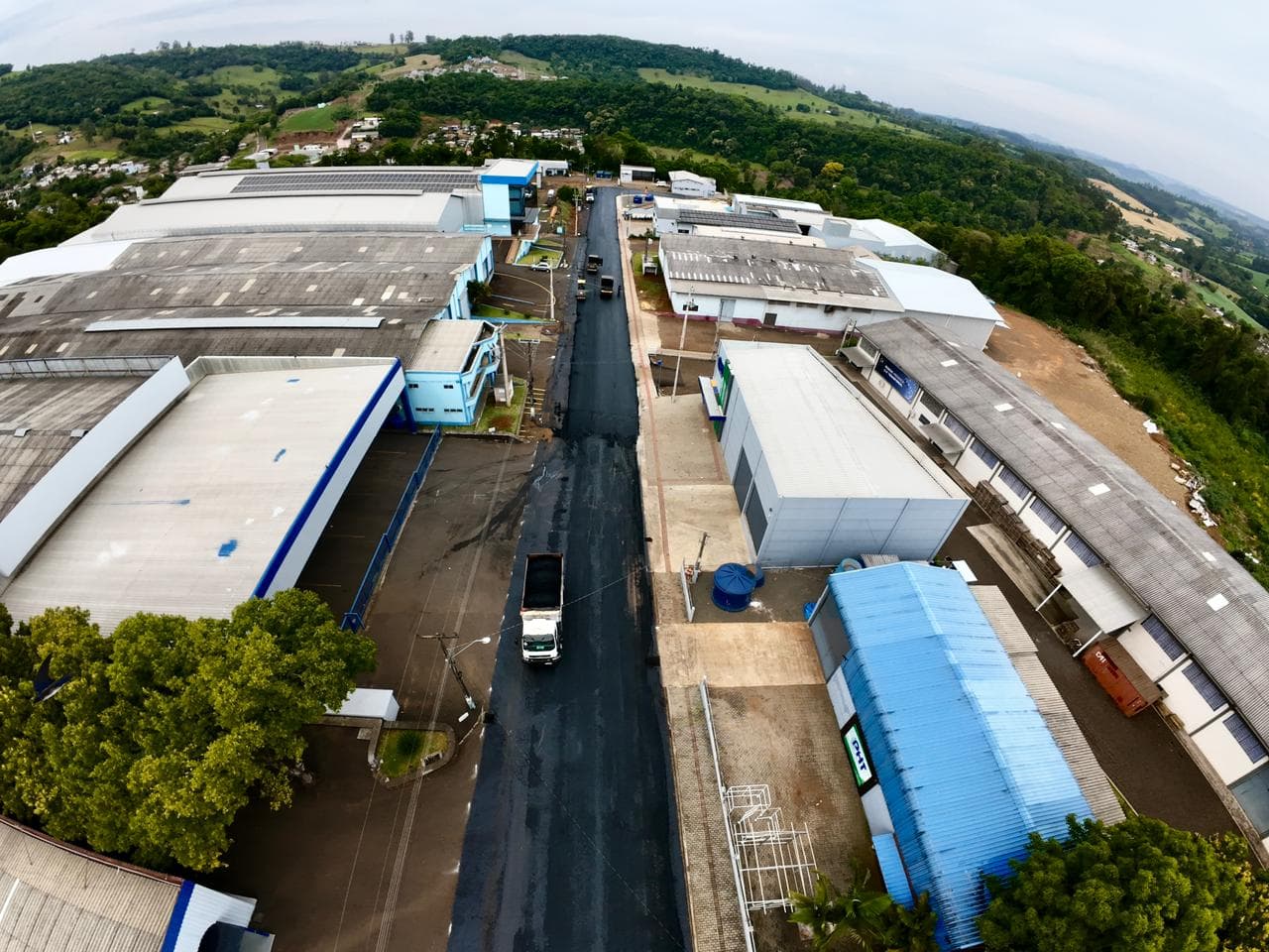 Obras de revitalização do acesso industrial seguem em Nova Itaberaba