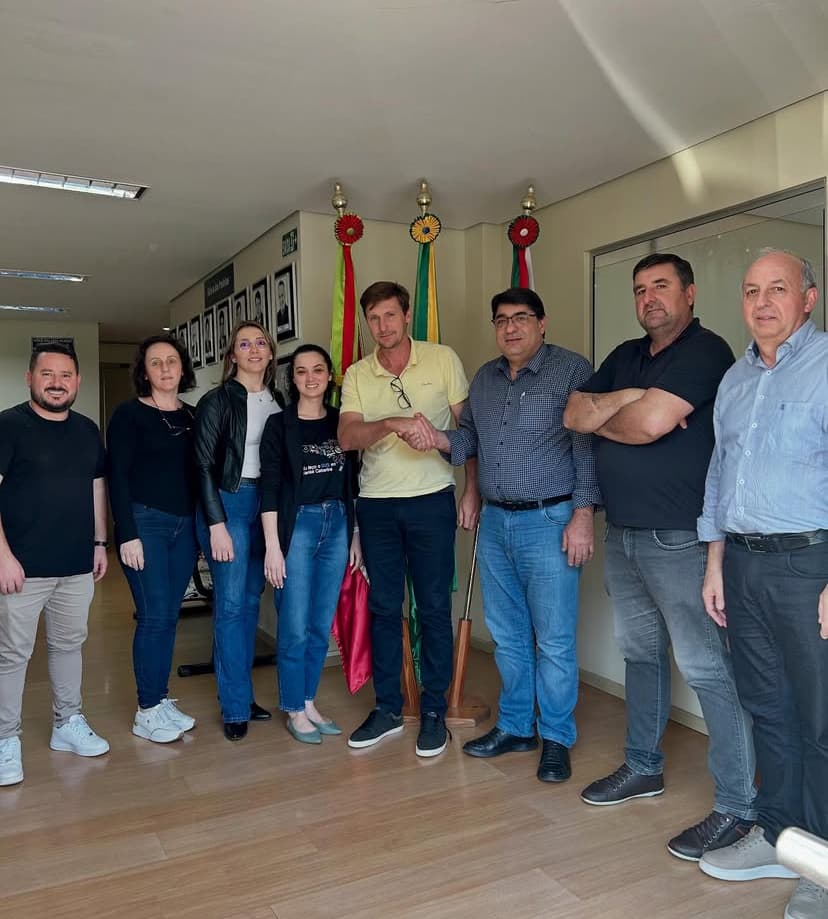 Tadeu Cuochinski assume temporariamente a Prefeitura de União do Oeste