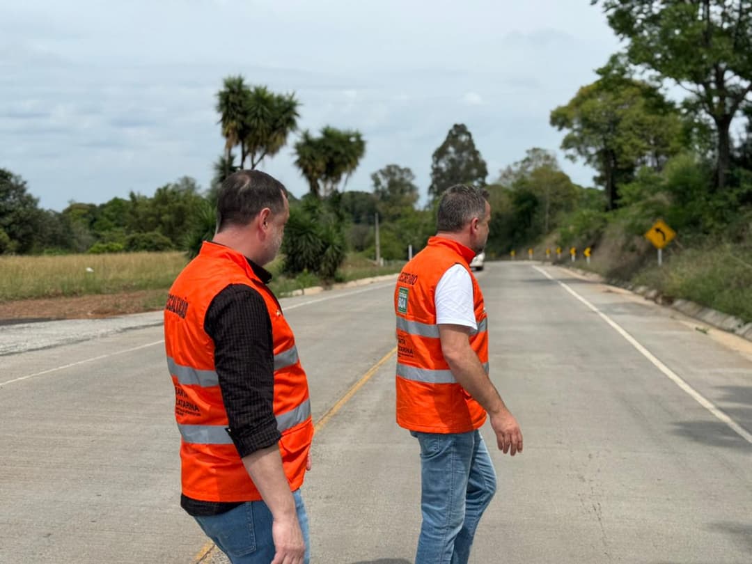 Estrada Boa: secretário da Infraestrutura acompanha obras no Grande Oeste de Santa Catarina