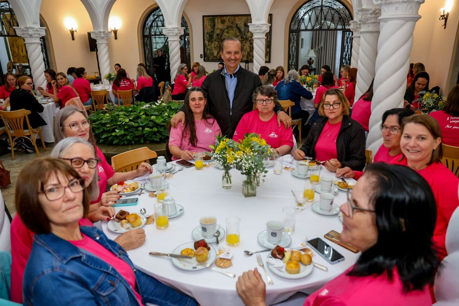 Mulheres empreendedoras do agronegócio participam de café da manhã na Casa D’Agronômica