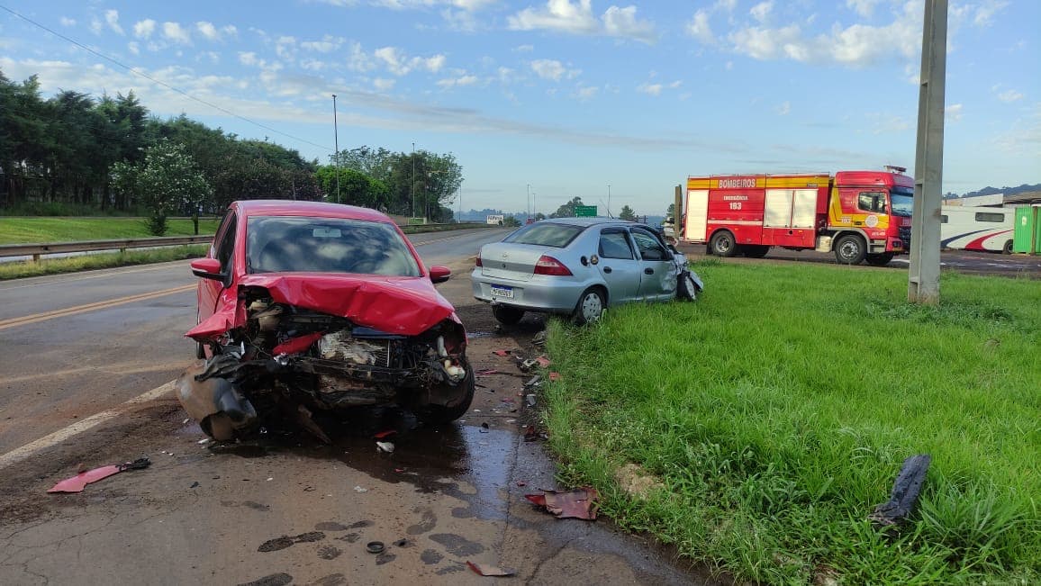 Gestante leva susto em colisão na BR-158 em Cunha Porã