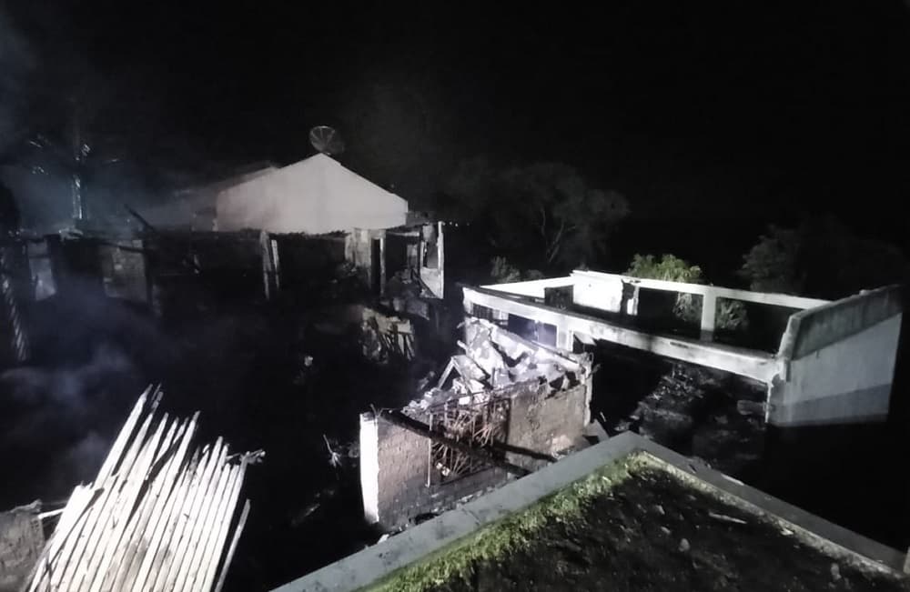 Não há informações sobre o que teria motivado o sinistro (Foto: Corpo de Bombeiros)