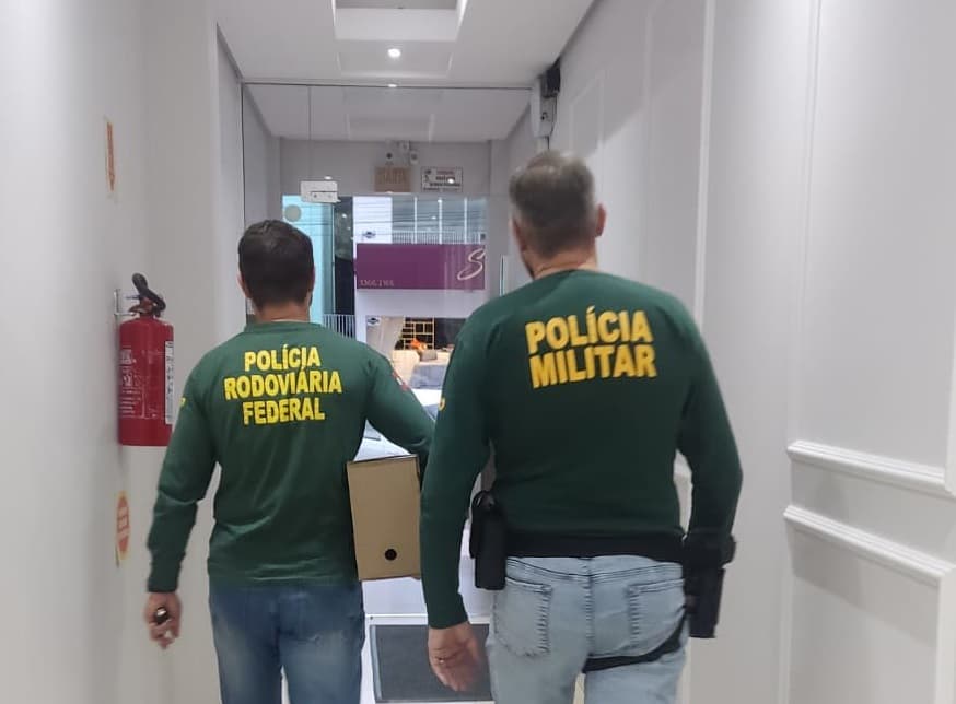 Gaeco esteve em várias prefeituras do estado  (Foto: Divulgação)