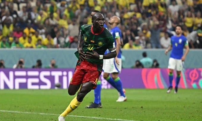 Brasil perde para Camarões e enfrentará Coreia do Sul nas oitavas