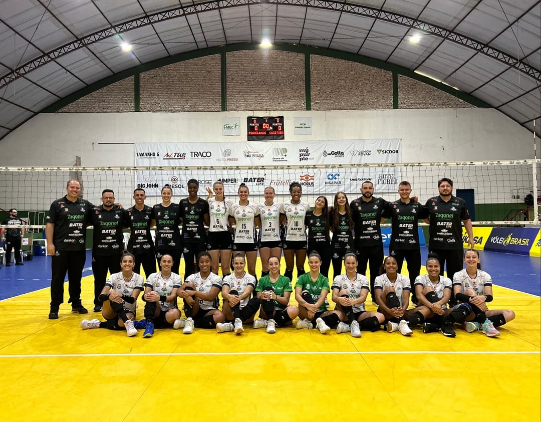 Pinhalense/Zagonel Voleibol venceu a primeira em casa na Superliga B (Foto: Renan Ribeiro/Ascom)