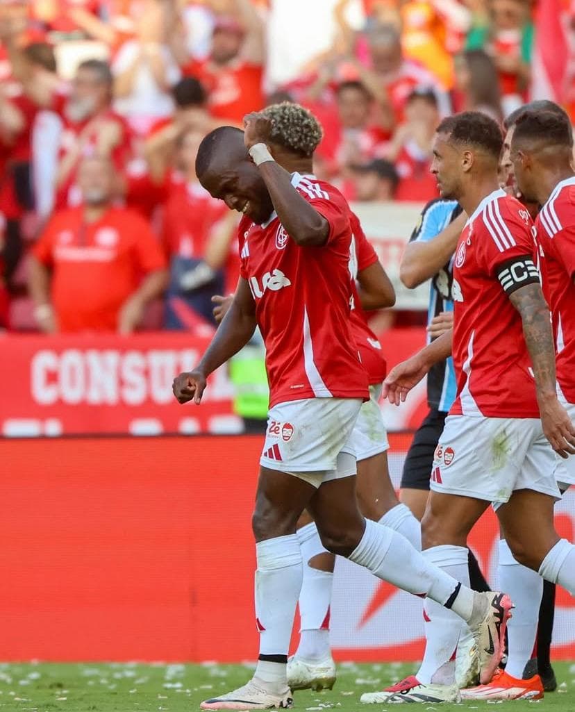 Valencia fez o gol do Internacional no jogo (Foto: Ricardo Duarte/Internacional)