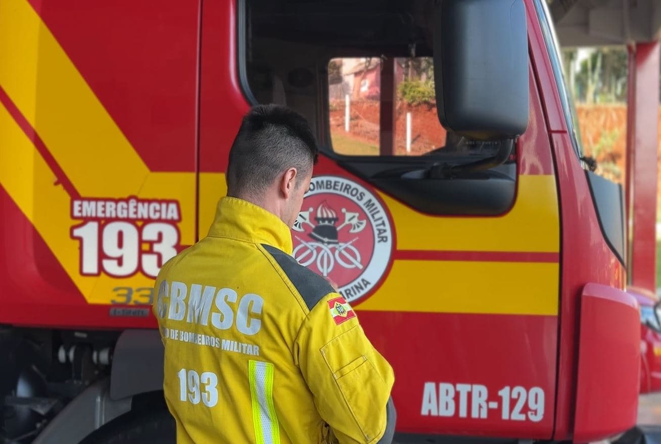  Vire herói da comunidade: faça o curso de bombeiro comunitário