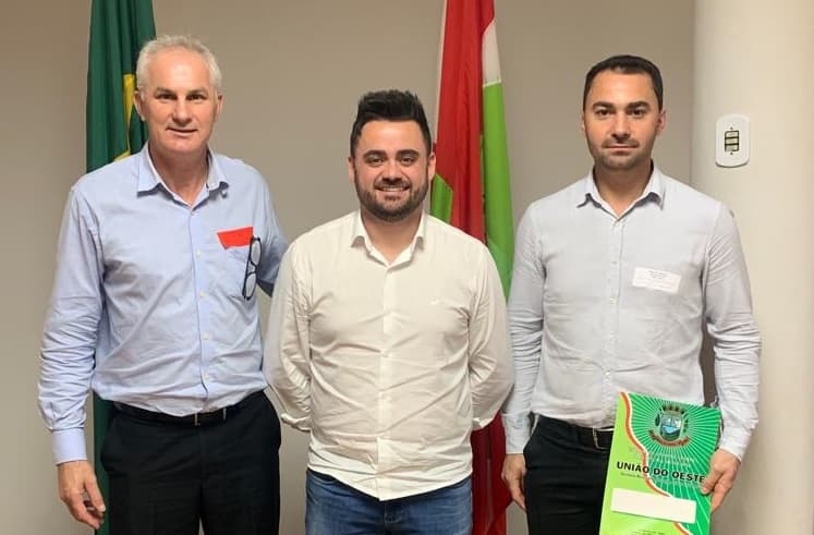 Prefeito Golo faz cobrança de melhorias na SC-159 (Foto: Ascom)